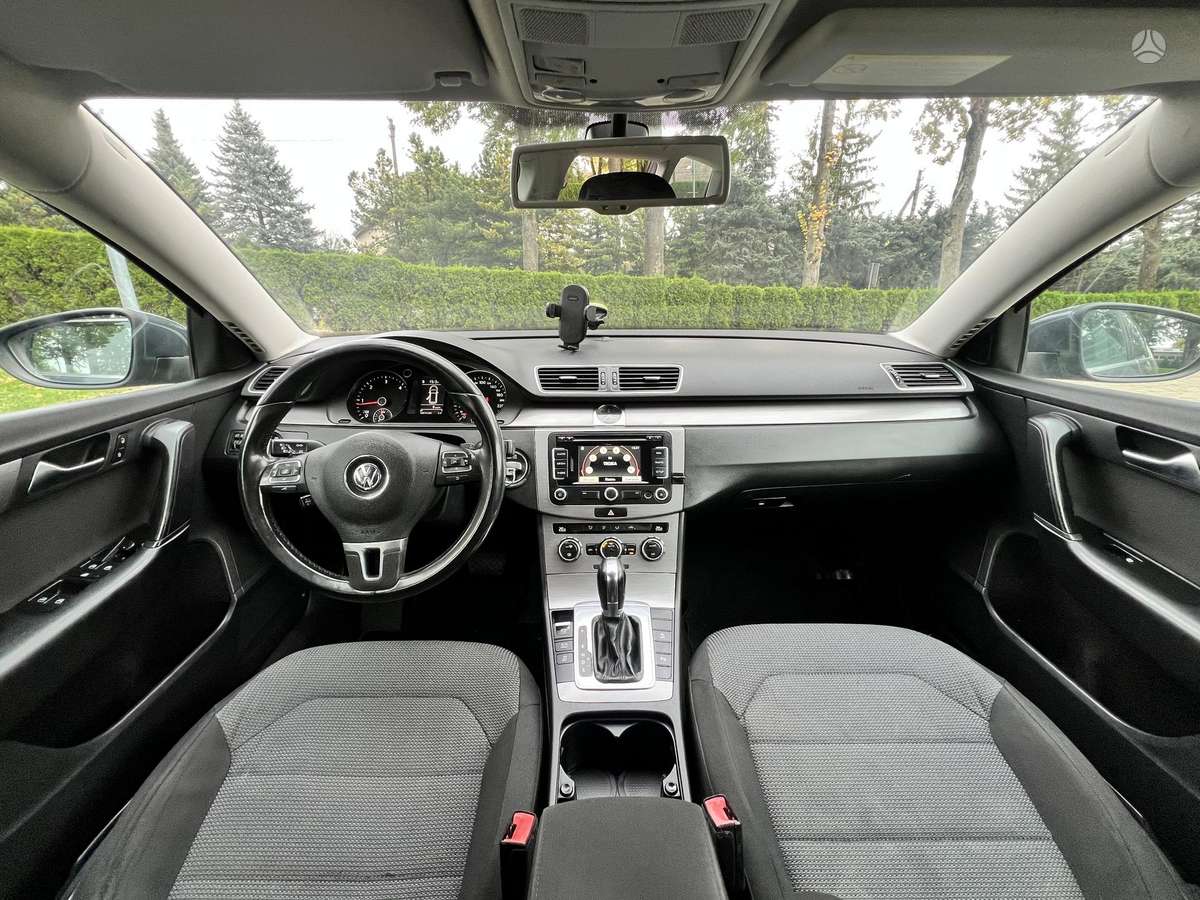 Volkswagen Passat 2014 — photo 10