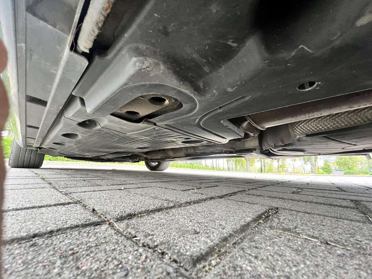 Volkswagen Passat 2014 — photo 15