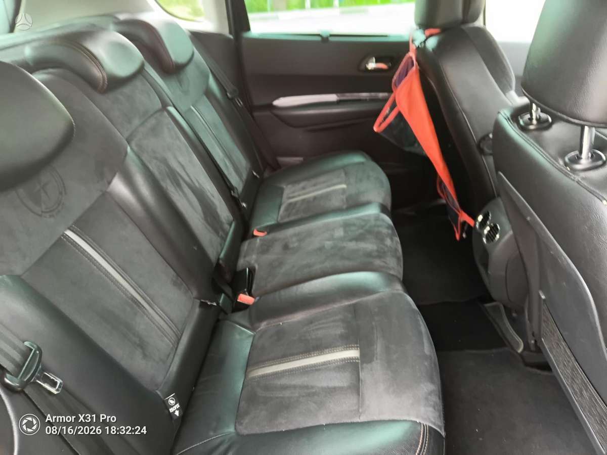 Peugeot 3008 2010 — photo 13