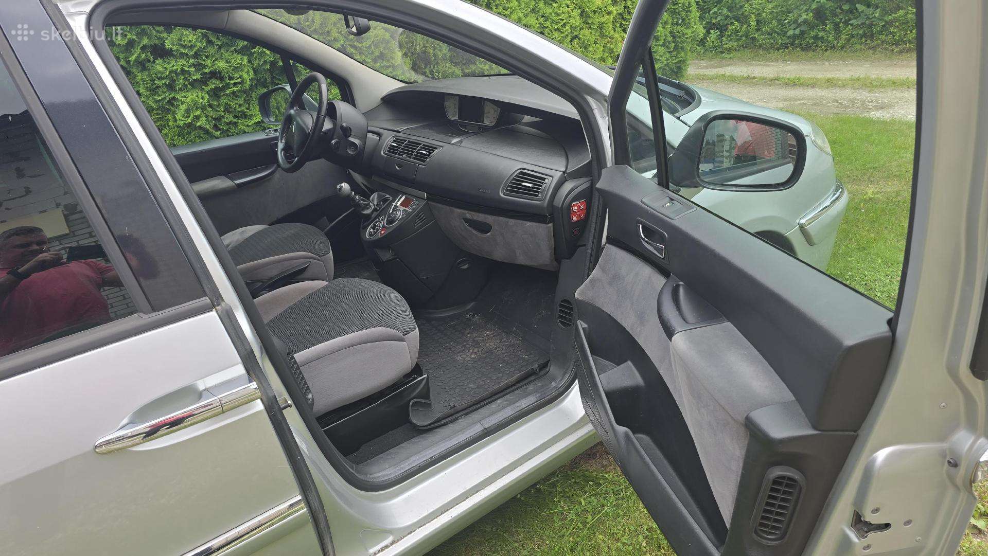 Citroen C8 2010 — вигляд ззаду