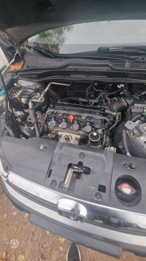 Volkswagen Passat 2011 — photo 12