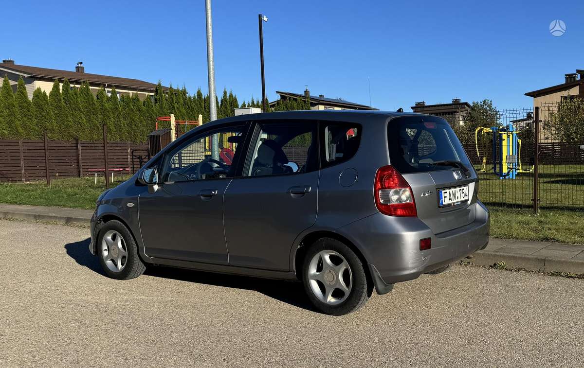 Honda FIT 2006 — photo 7