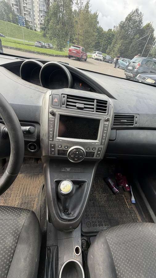 Toyota Verso 2012 — photo 7