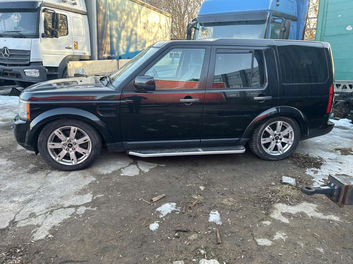 Land Rover 2009 — вигляд ззаду