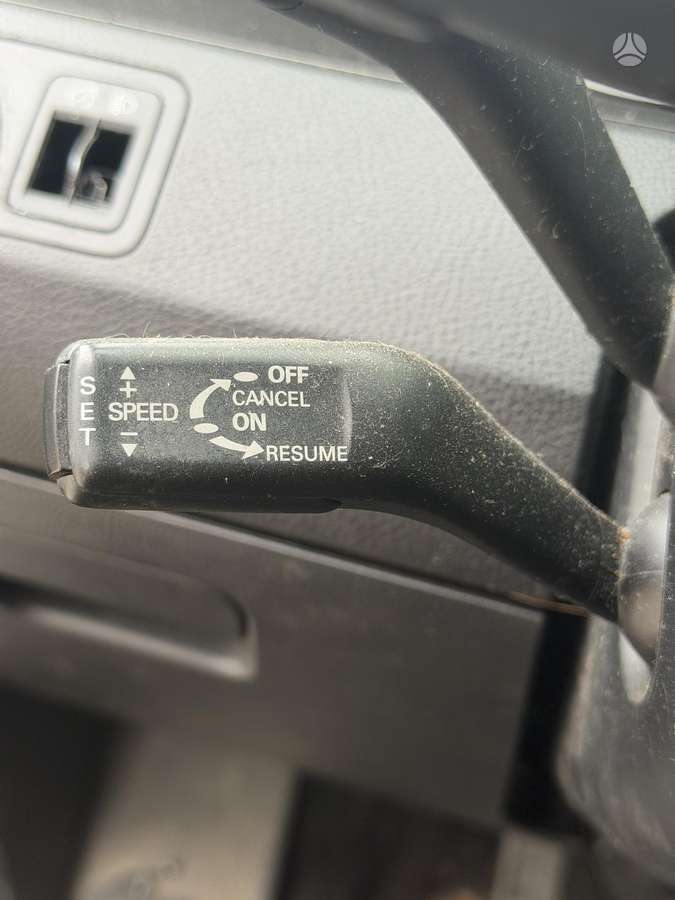Volkswagen Passat 2005 — photo 18