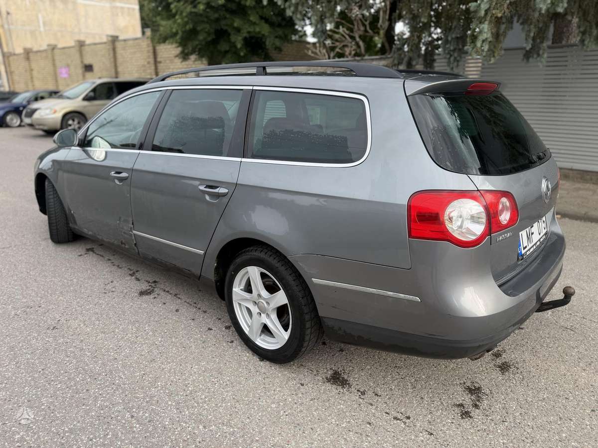 Volkswagen Passat 2005 — photo 9