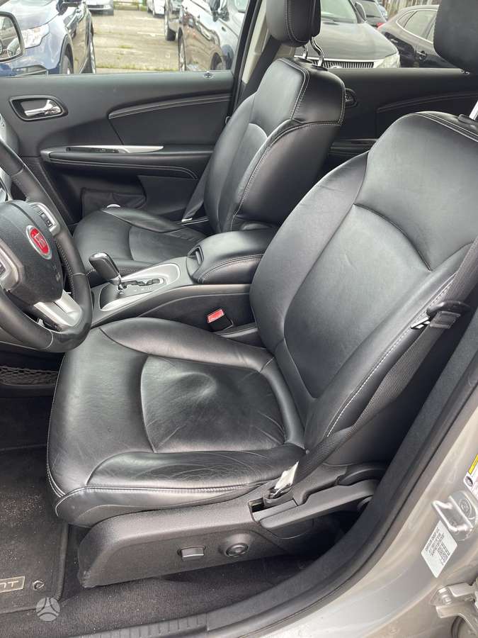 Fiat Freemont 2013 — photo 8