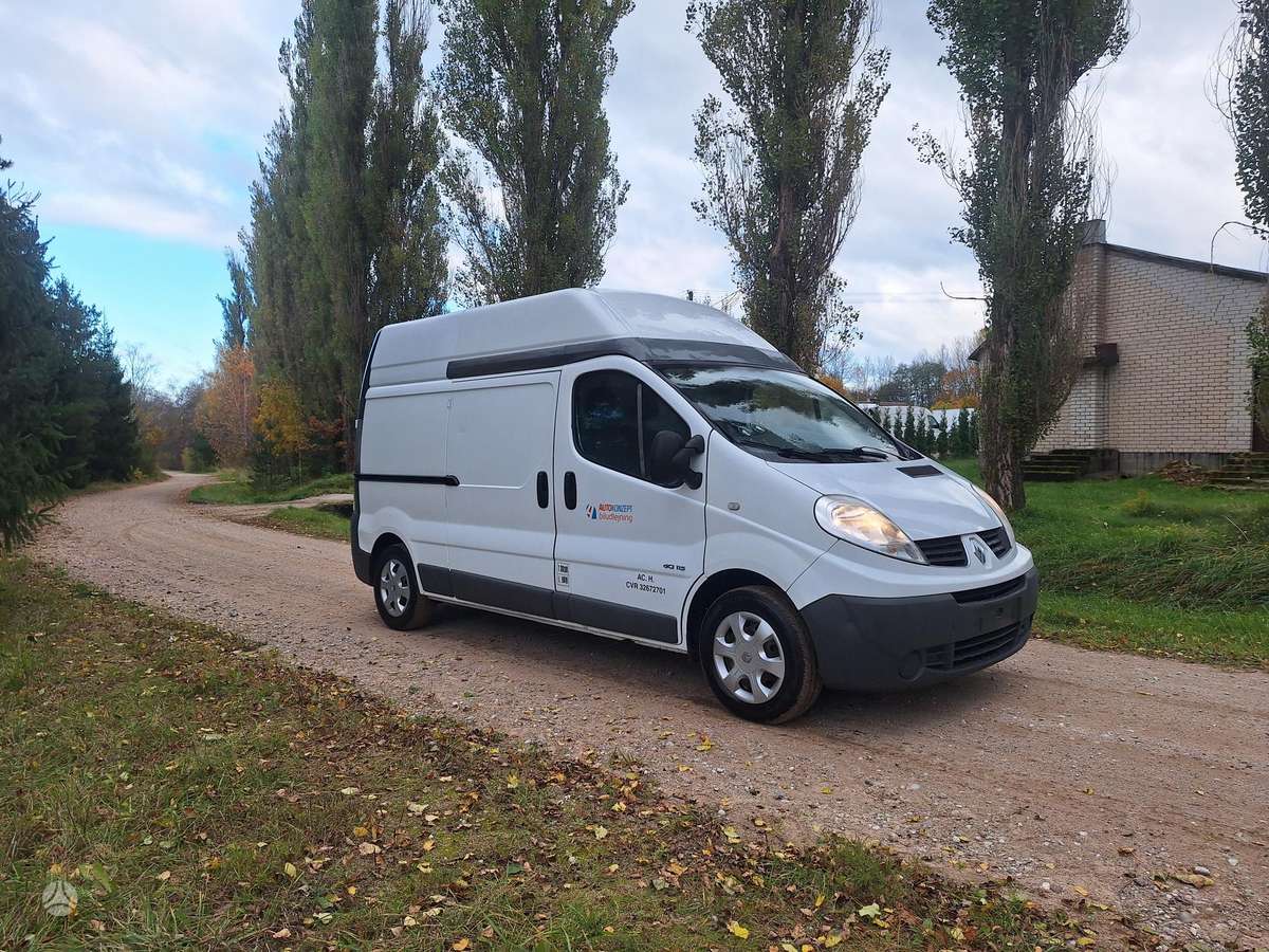 Renault Trafic 2014 — двигун 2000 cm³, 114 HP (84kW)