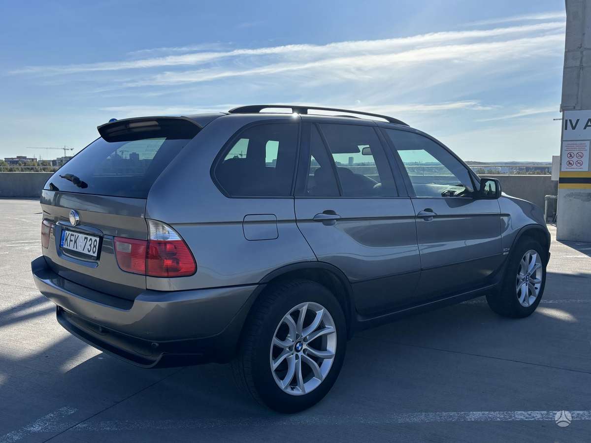 BMW X5 2004 — photo 8