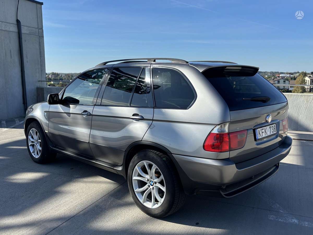 BMW X5 2004 — photo 9
