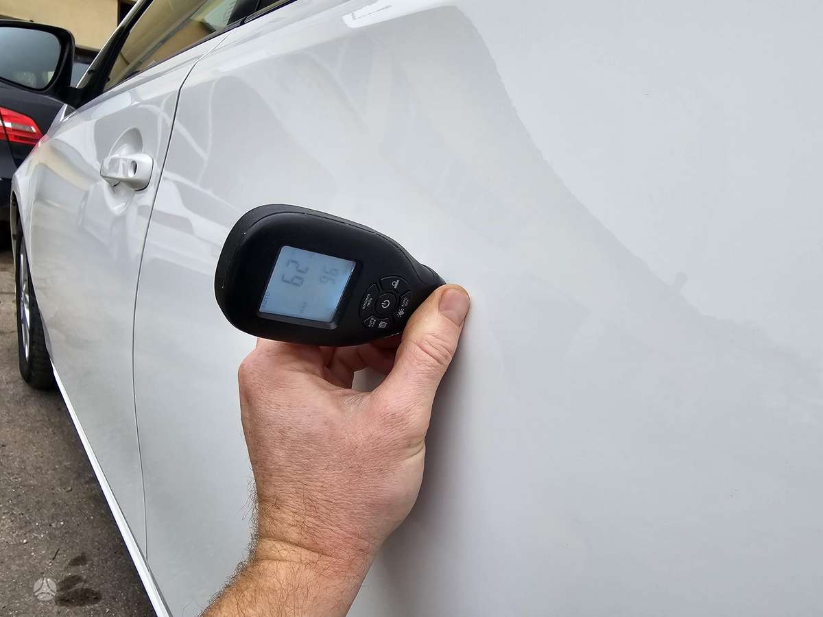 Toyota Auris 2014 — фото 33