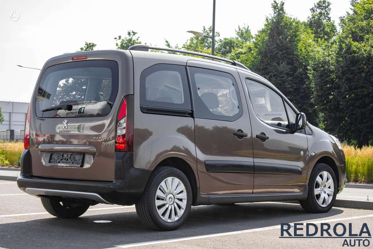Peugeot Partner 2013 — двигун 1560 cm³, 90 HP (66kW)