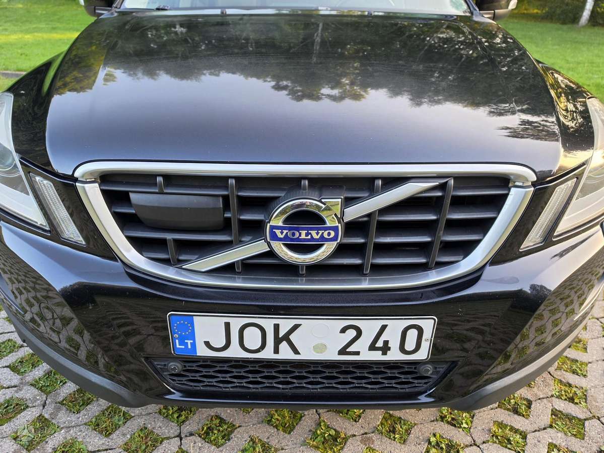 Volvo XC60 2010 — photo 29