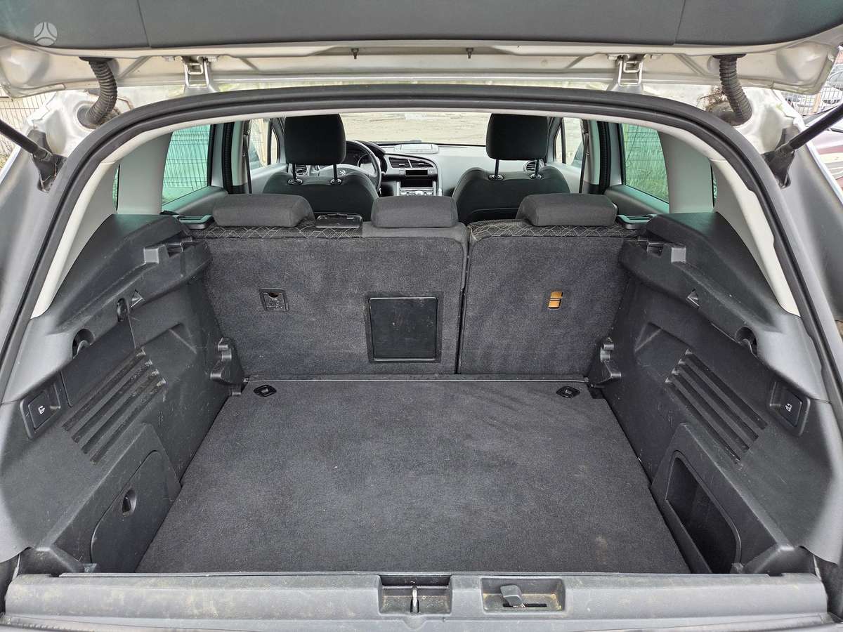 Peugeot 3008 2015 — photo 16