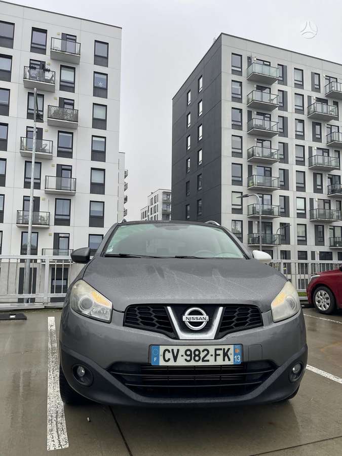 Nissan Qashqai+2 2013 — вигляд ззаду