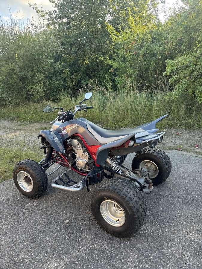 Yamaha Raptor 2008 — interior