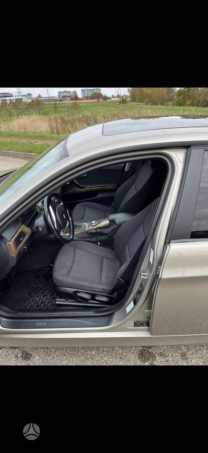 BMW 320 2007 — двигун 1995 cm³, 177 HP (130kW)