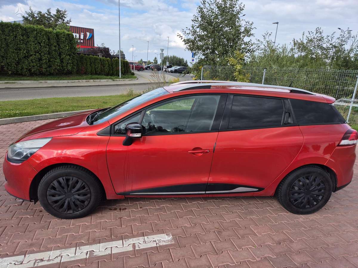 Renault Clio 2015 — салон