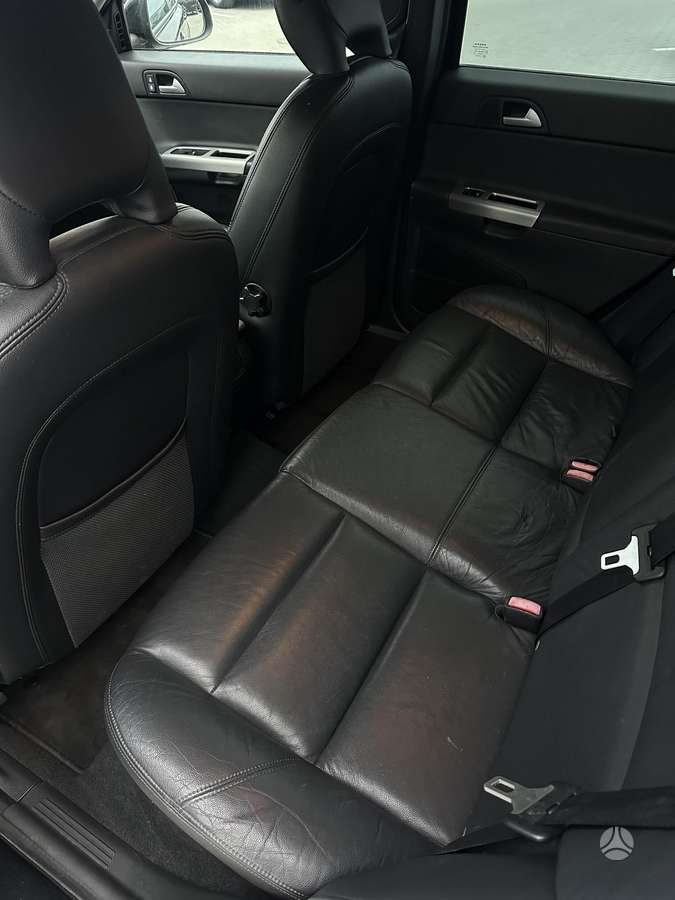 Volvo V50 2009 — photo 15