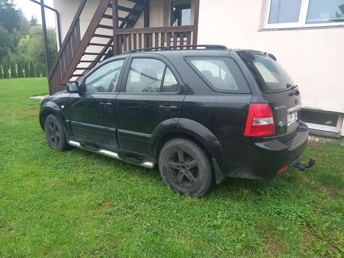 Kia Sorento 2007 — вигляд ззаду