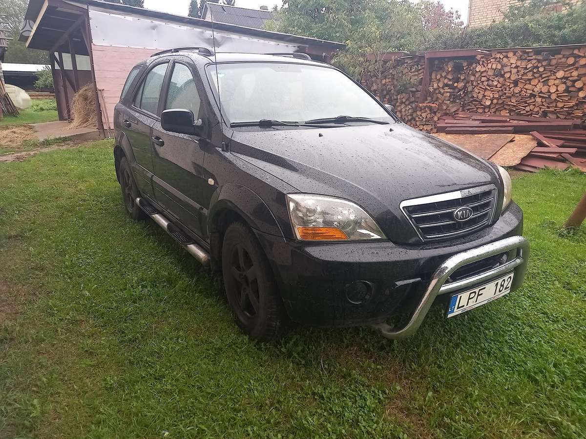 Kia Sorento 2007 — салон