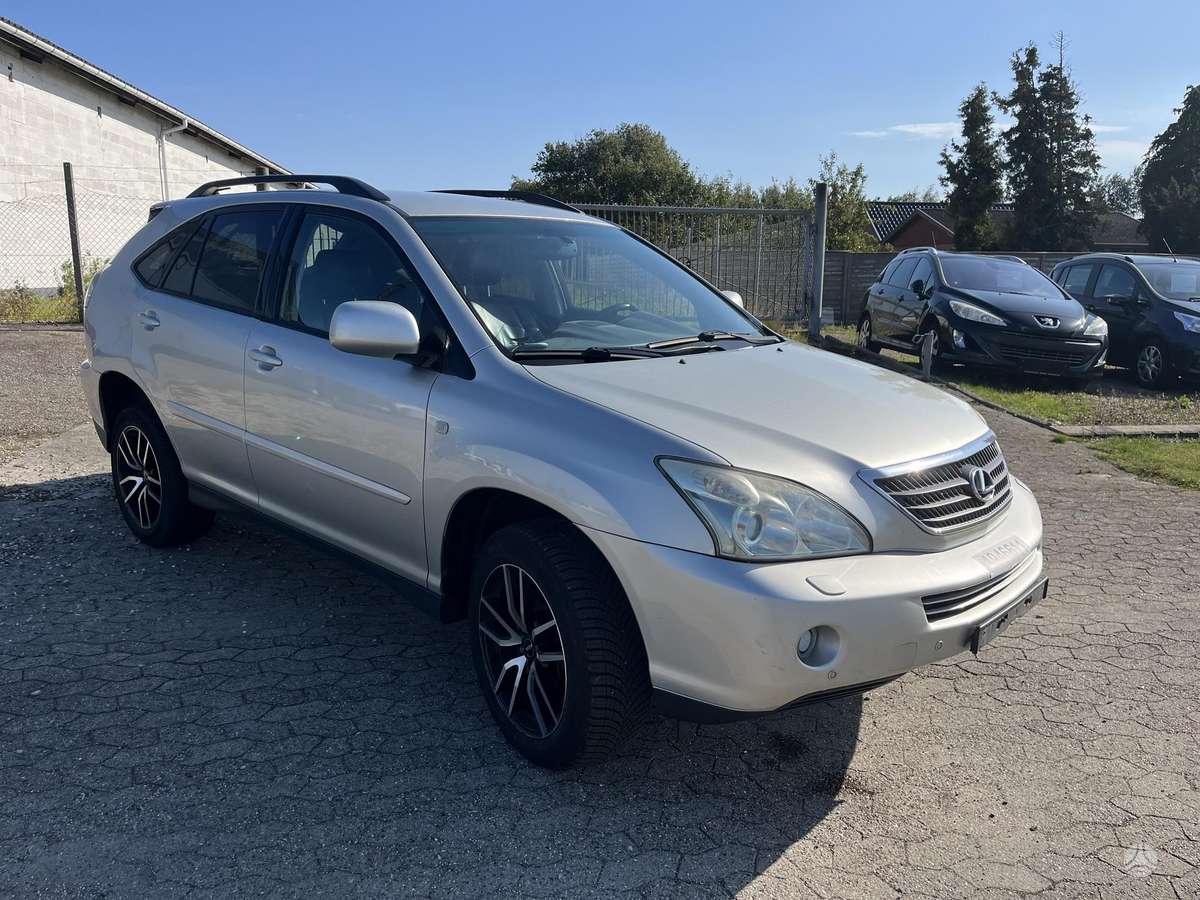 Lexus RX 2007 — вигляд ззаду