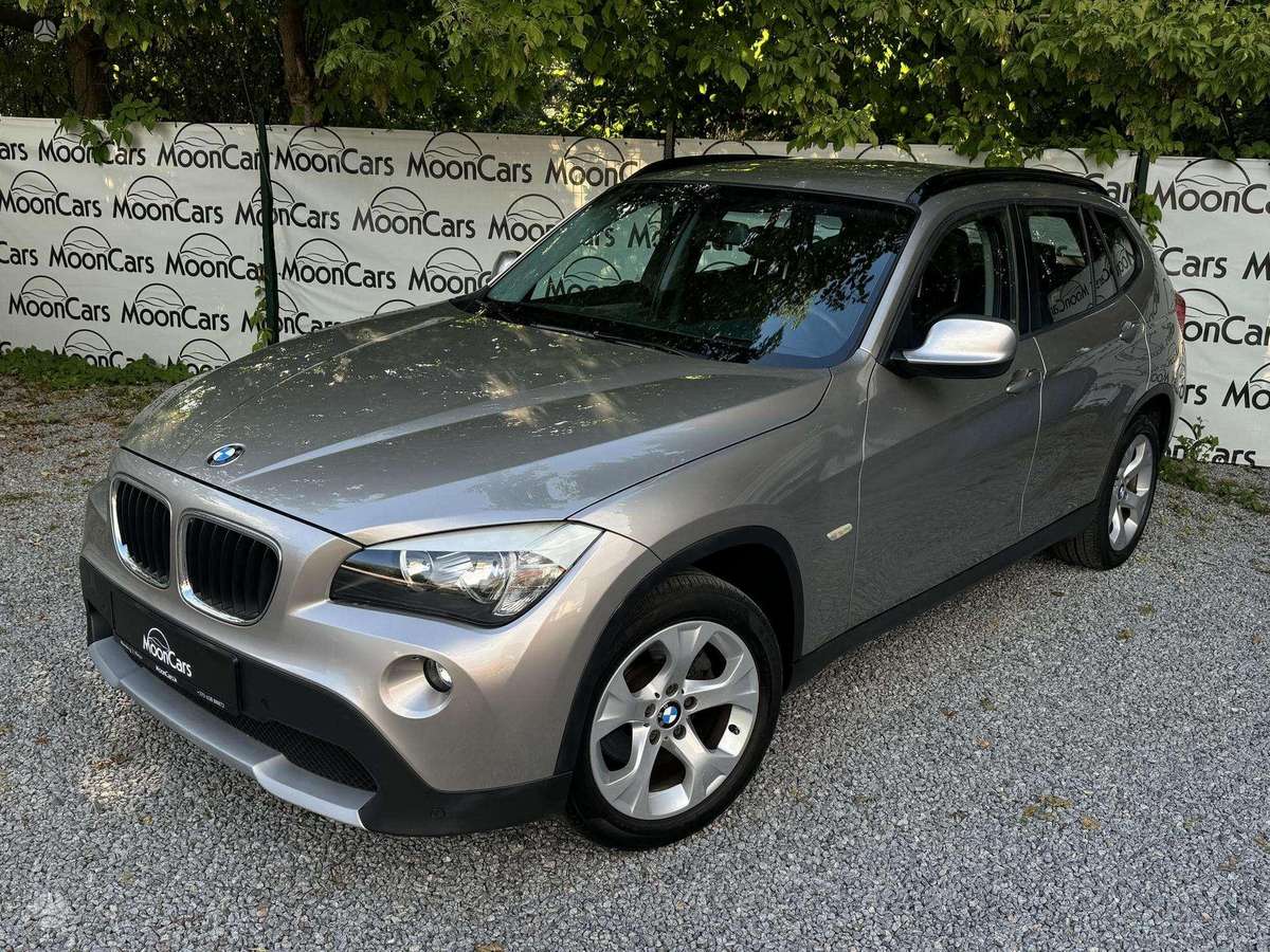 BMW X1, 2011