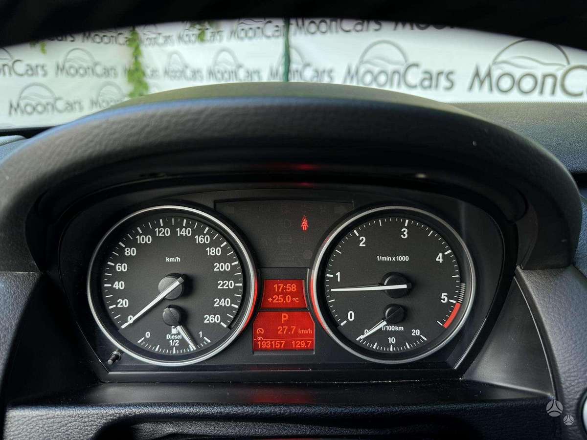BMW X1 2011 — photo 14