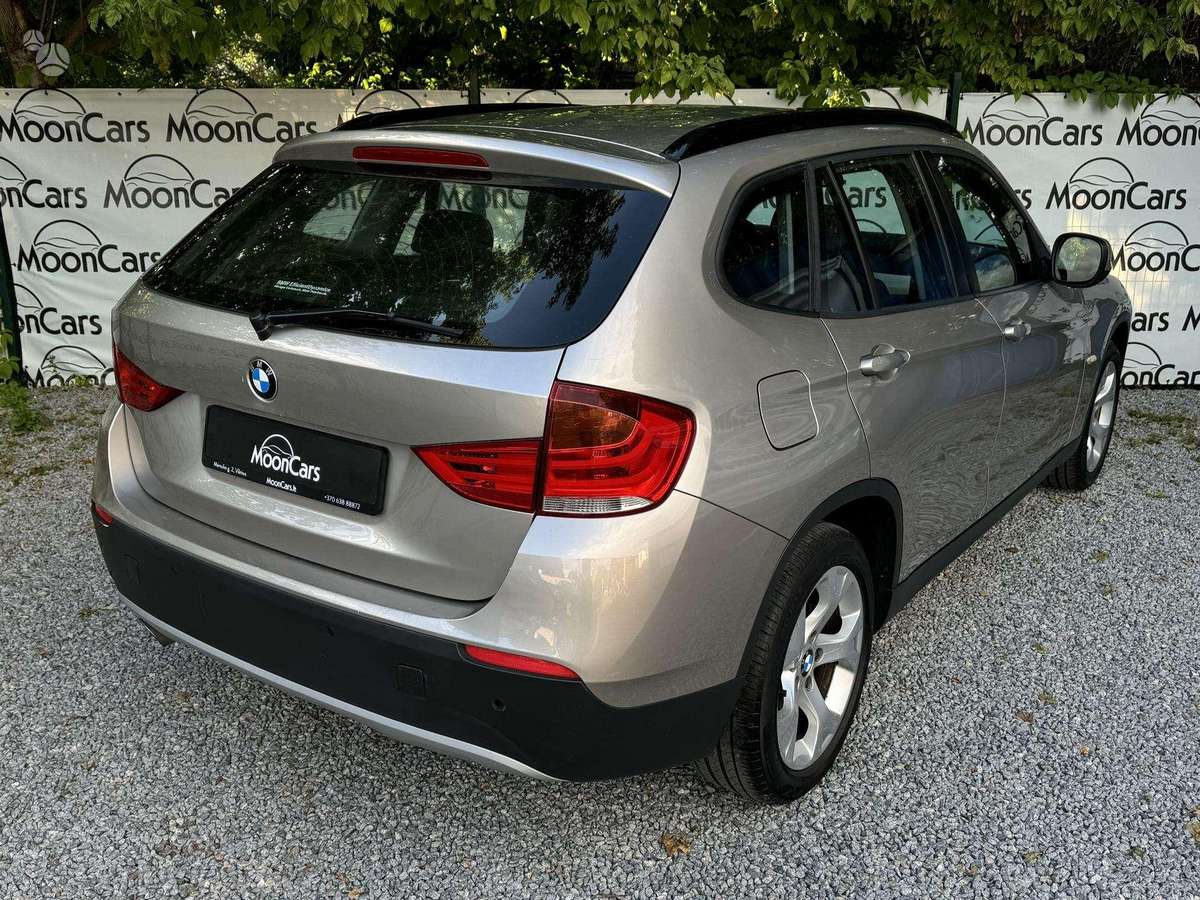 BMW X1 2011 — photo 6