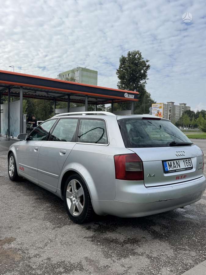 Audi A4 2004 — engine 1896 cm³, 131 HP (96kW)
