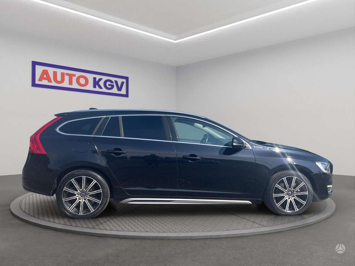 Volvo V60 2014 — photo 6