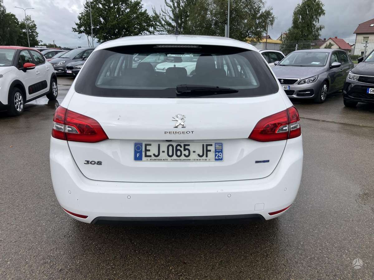 Peugeot 308 2015 — photo 5