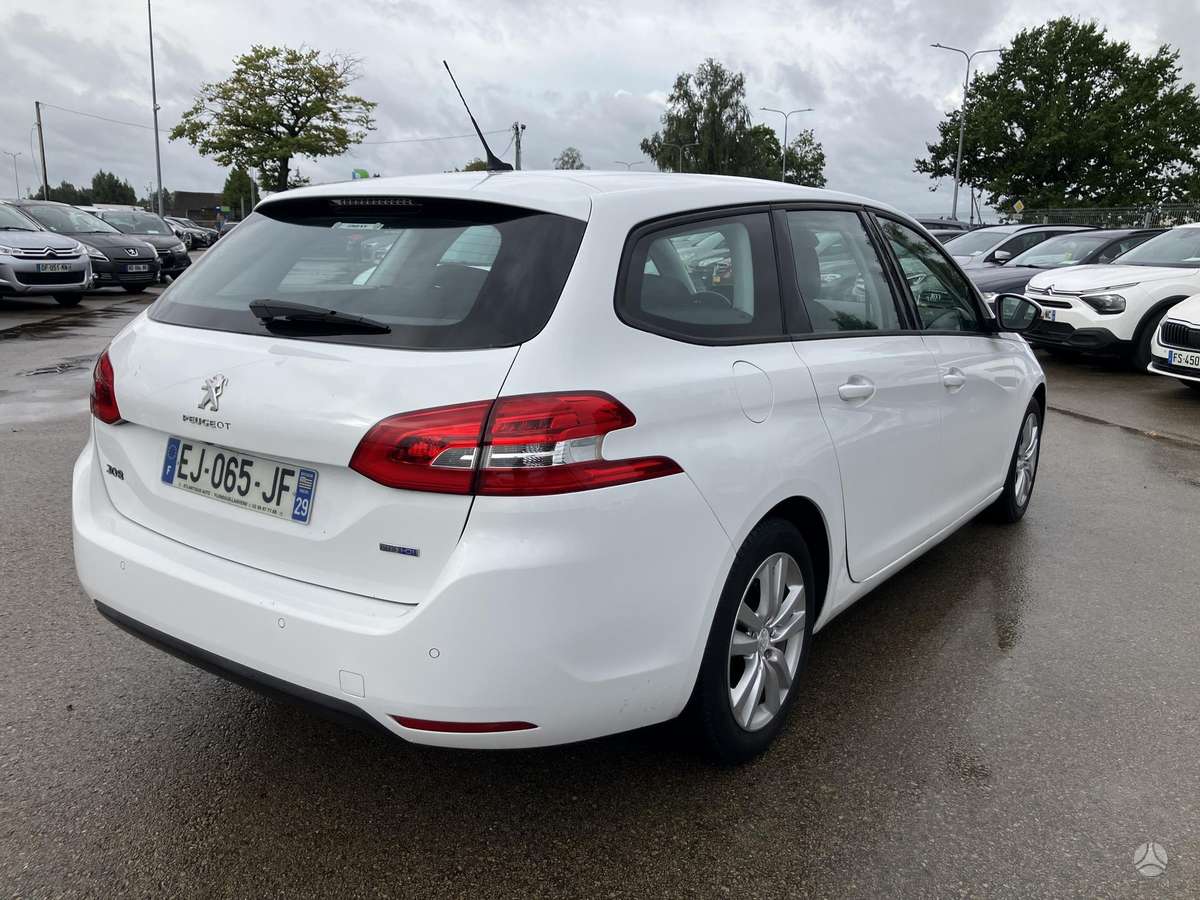 Peugeot 308 2015 — photo 6