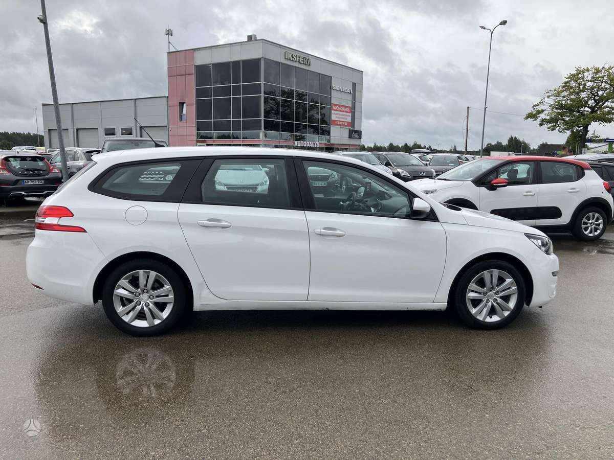Peugeot 308 2015 — photo 7