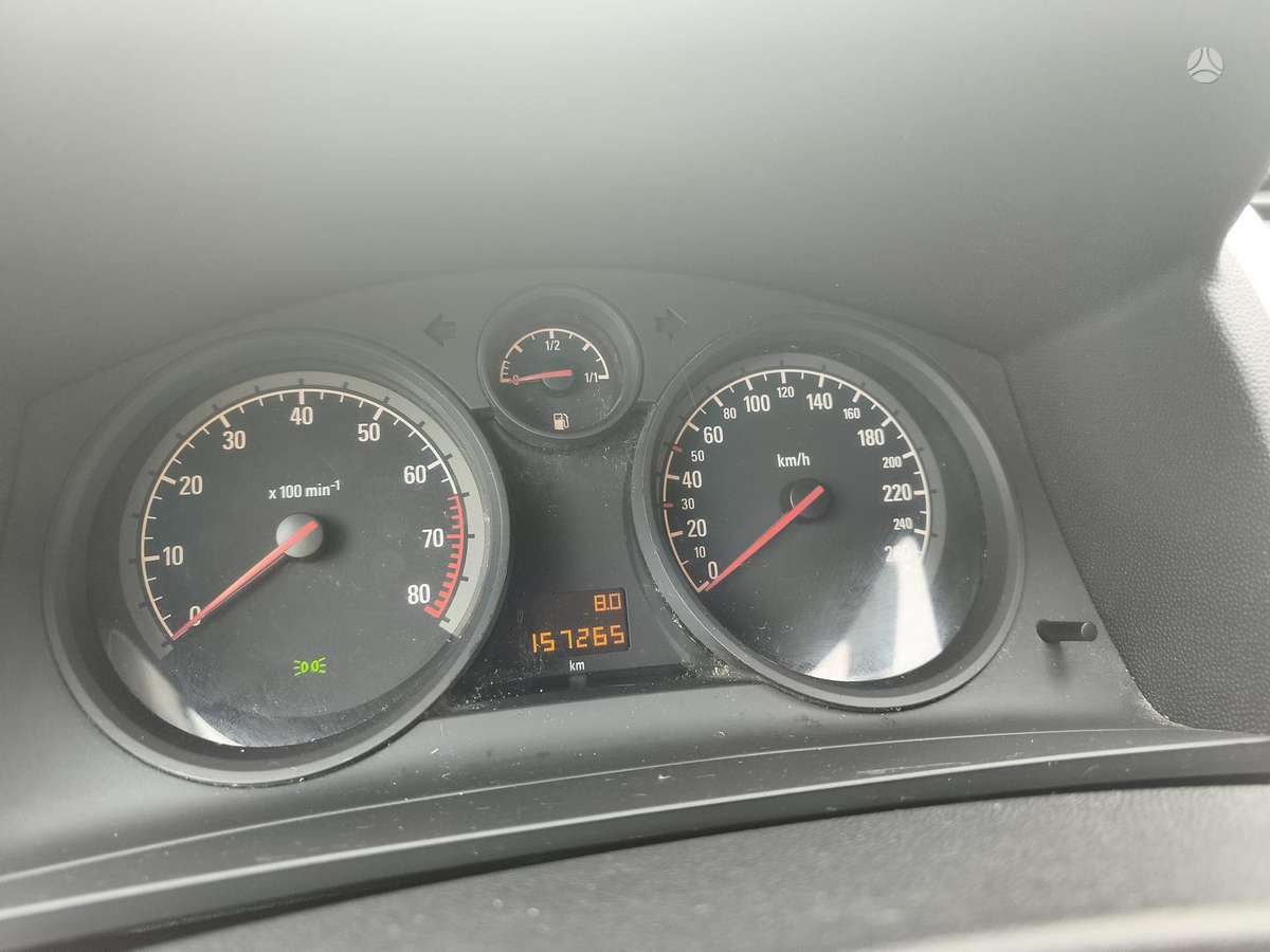 Opel Zafira 2009 — photo 15