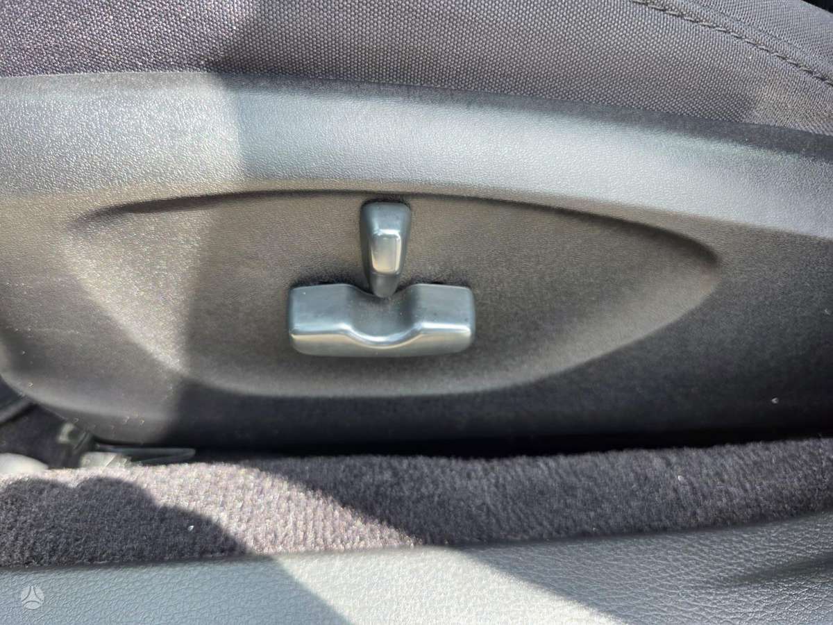 Subaru Outback 2009 — photo 15
