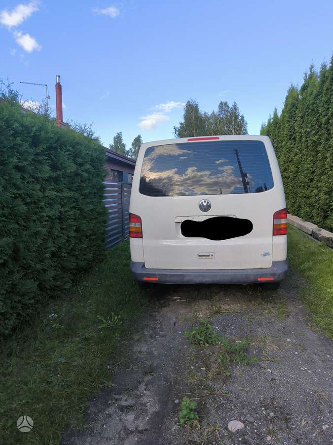 Volkswagen Transporter 2004 — interior