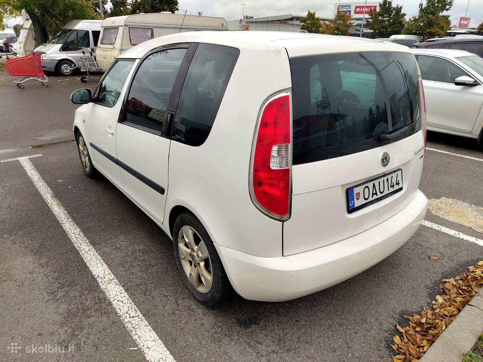 Skoda Roomster 2009 — салон