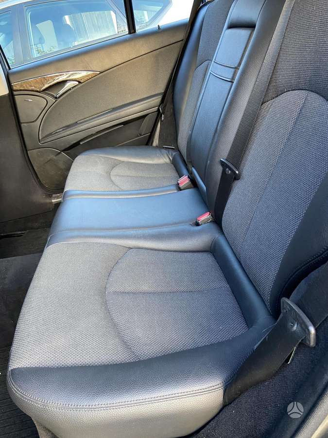 Mercedes-Benz E220 2007 — photo 5