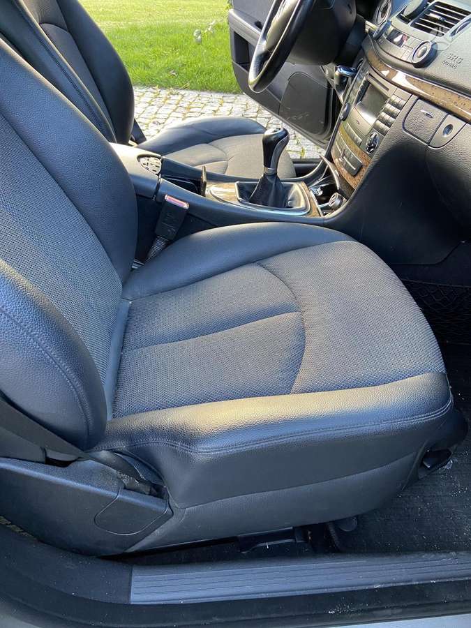 Mercedes-Benz E220 2007 — photo 8