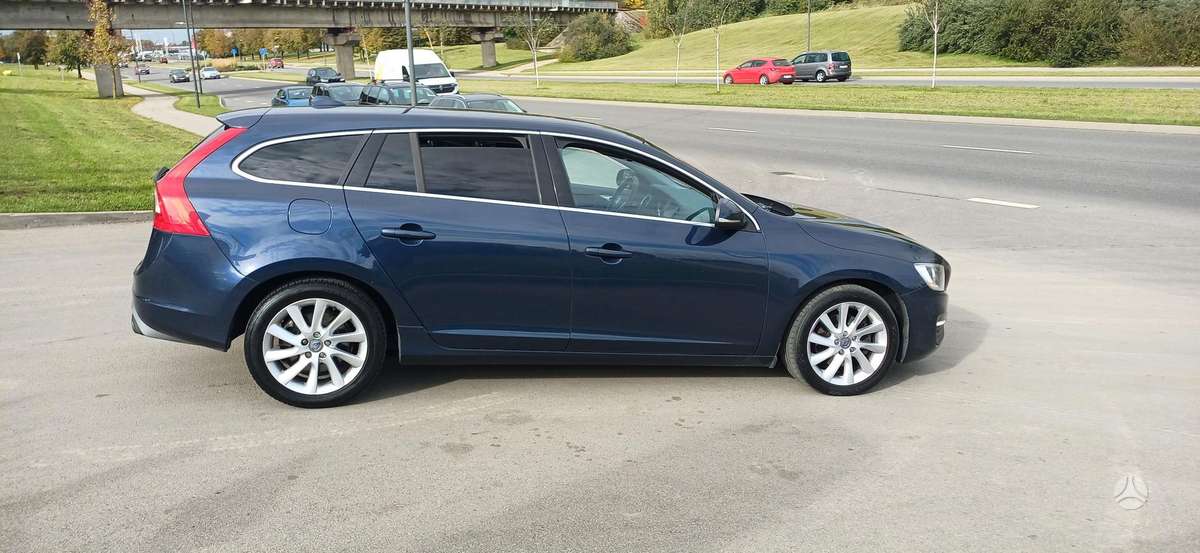 Volvo V60 2014 — photo 5