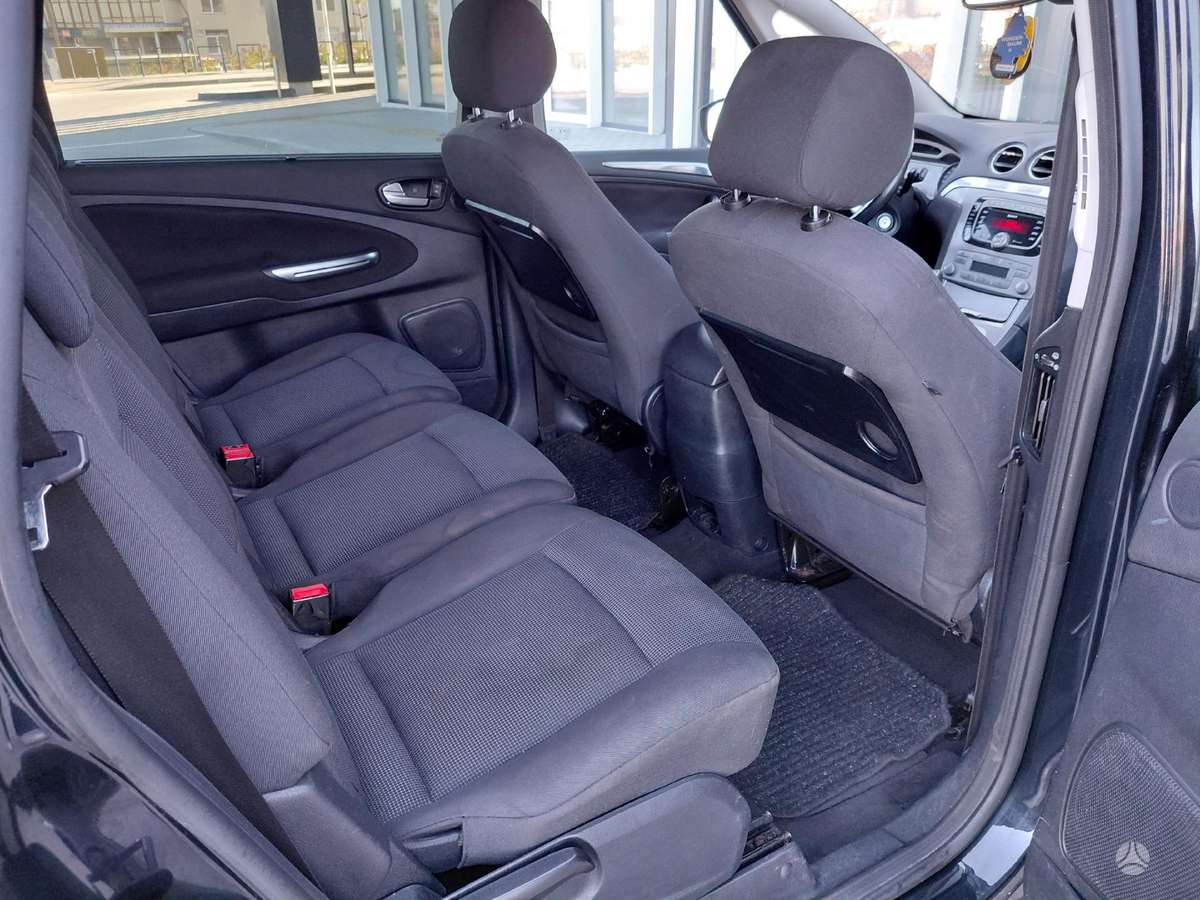 Ford S-MAX 2009 — photo 10