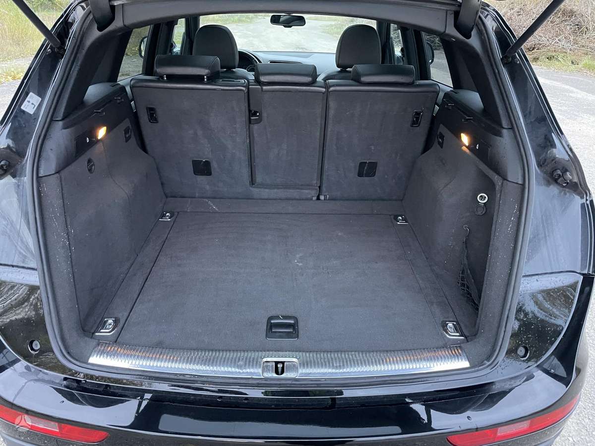 Audi Q5 2009 — photo 24