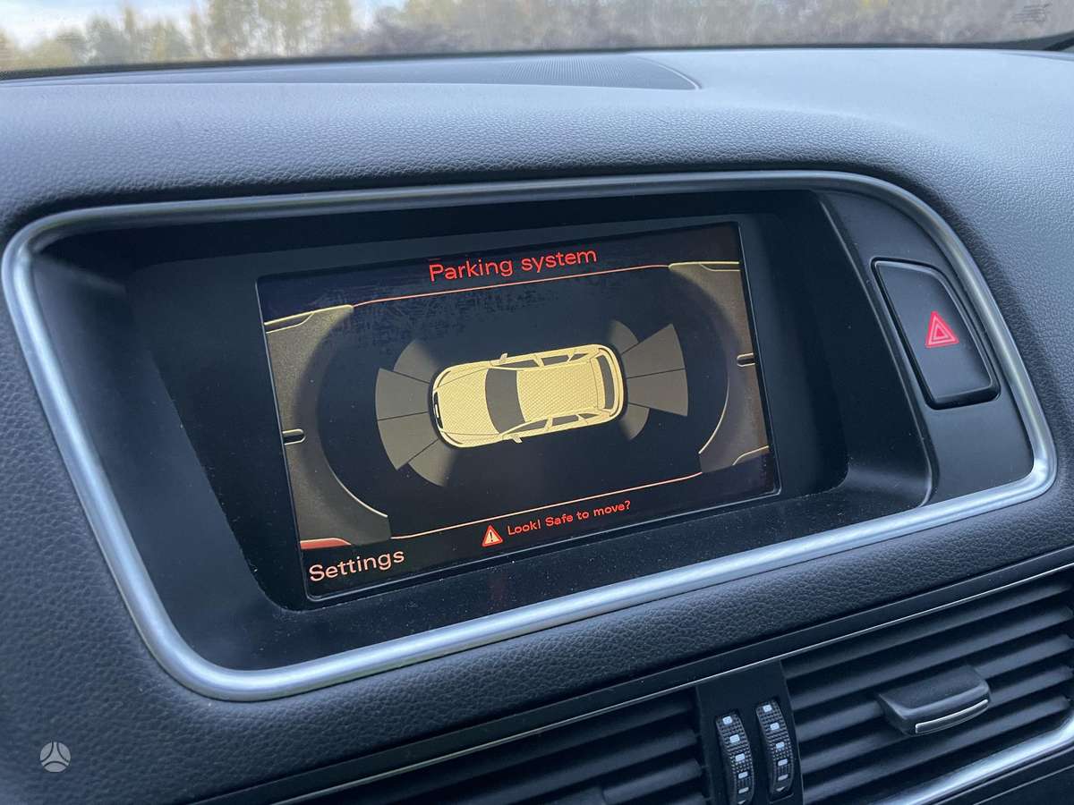 Audi Q5 2009 — photo 26