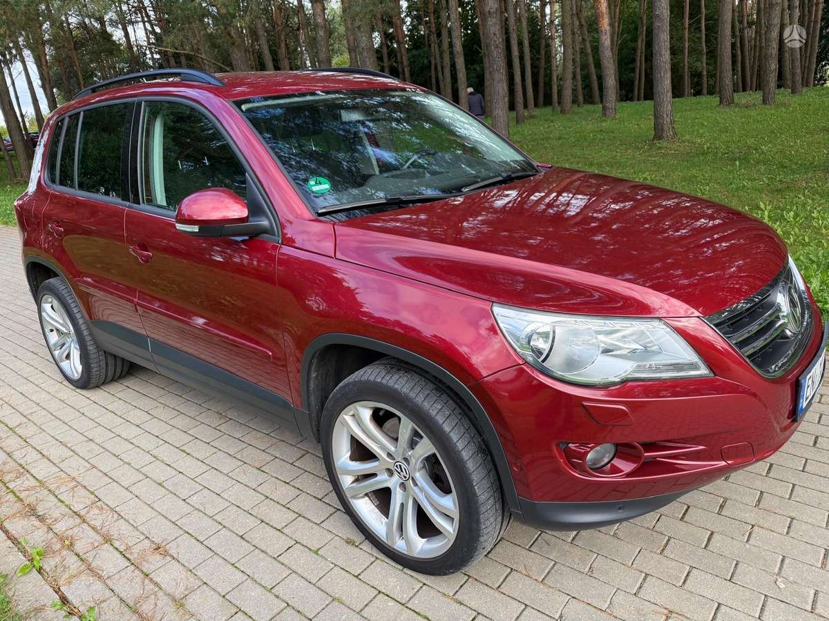 Volkswagen Tiguan 2011 — engine 2000 cm³, 197 HP (145kW)