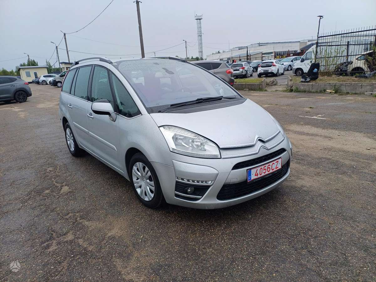 Citroen Grand 2012 — двигун 1560 cm³, 111 HP (82kW)