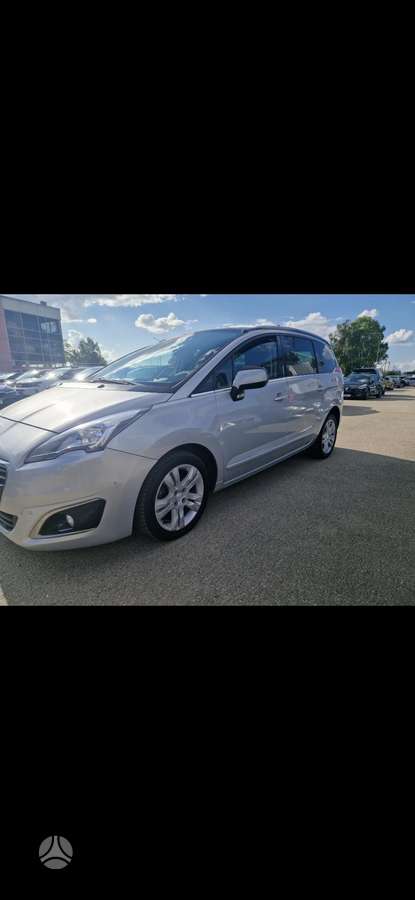 Peugeot 5008 2015 — vehicle for AFU Ukraine