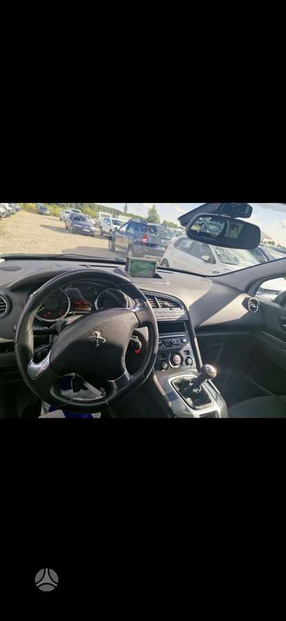 Peugeot 5008 2015 — photo 5