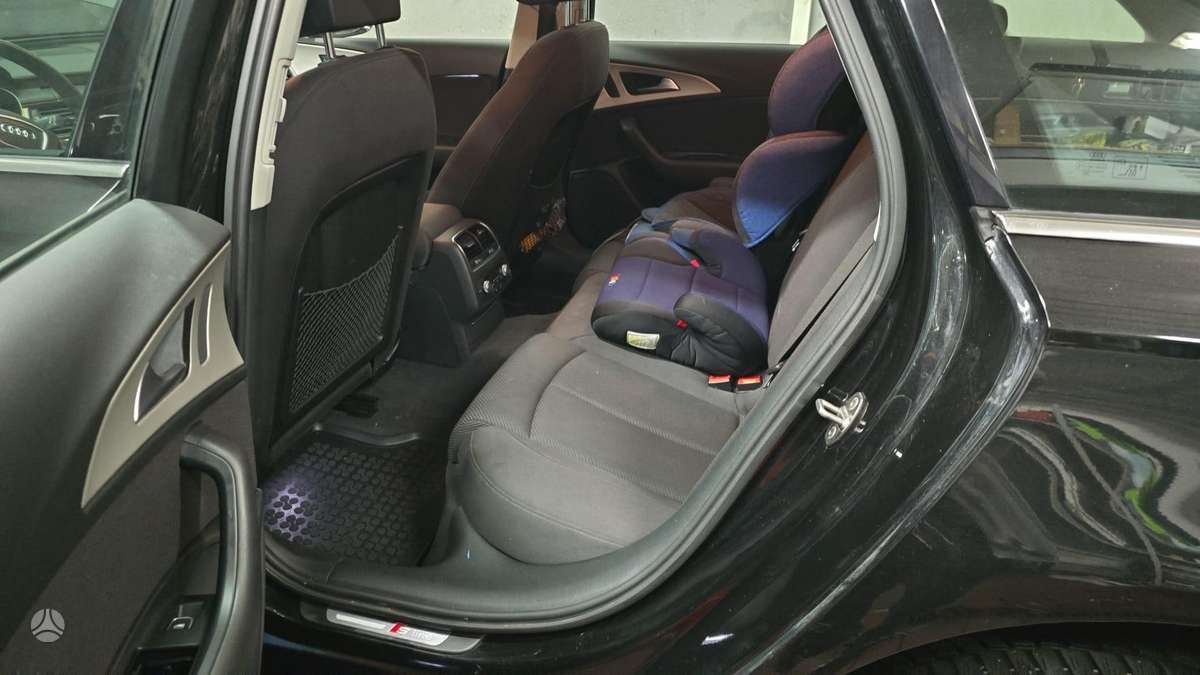 Audi A6 2015 — interior