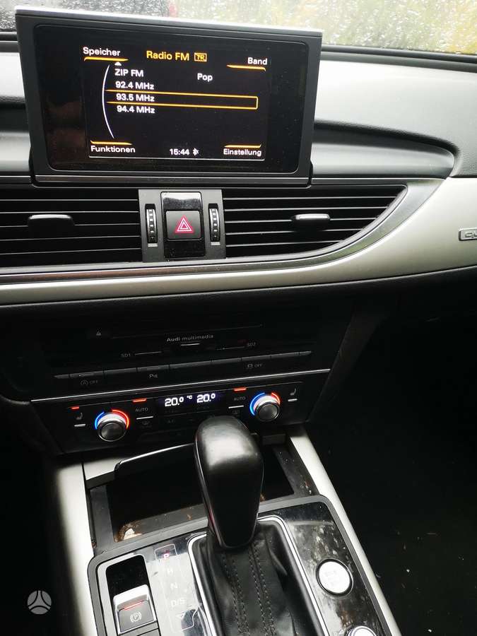 Audi A6 2015 — photo 7